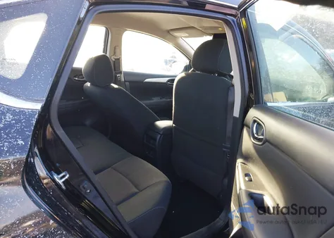 2019 Nissan Sentra S z USA, uszkodzony, nr VIN 3N1AB7AP7KY224803